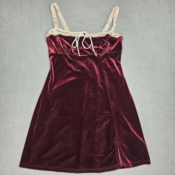 Lulus Dresses & Skirts - Lulus Velvet Dress Womens XS Burgundy Satin Mini Fairy Whimsical Goth Babydoll